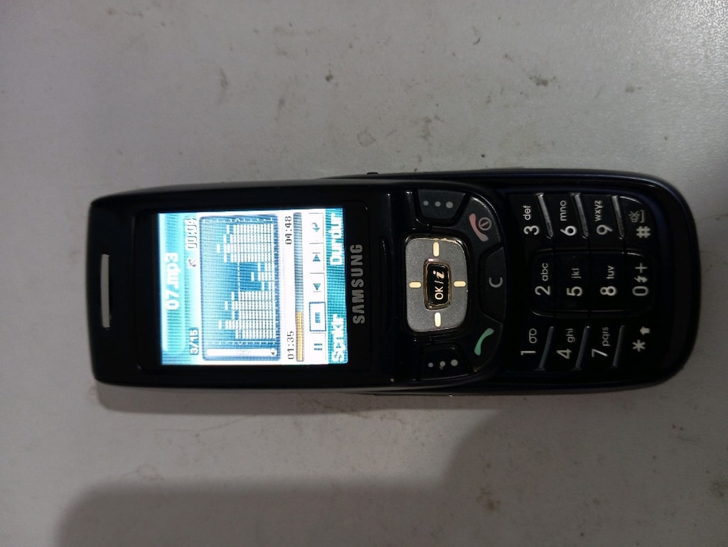 Samsung d500 - 7