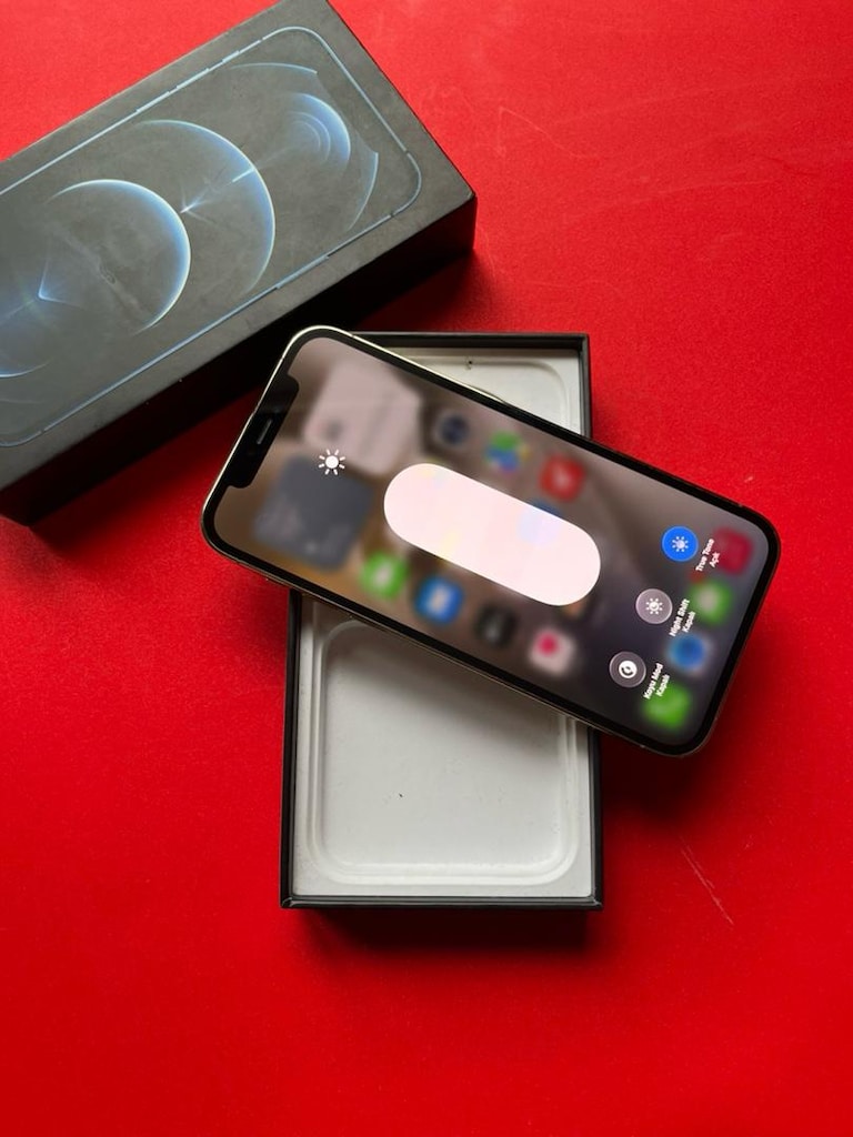 Iphone 12 Pro - 3