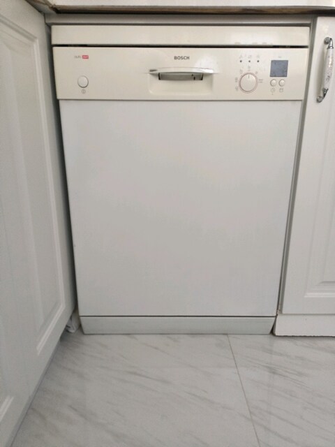 Bosch bulaşık Makinesi 4 program çalışıyor sorunsuz
