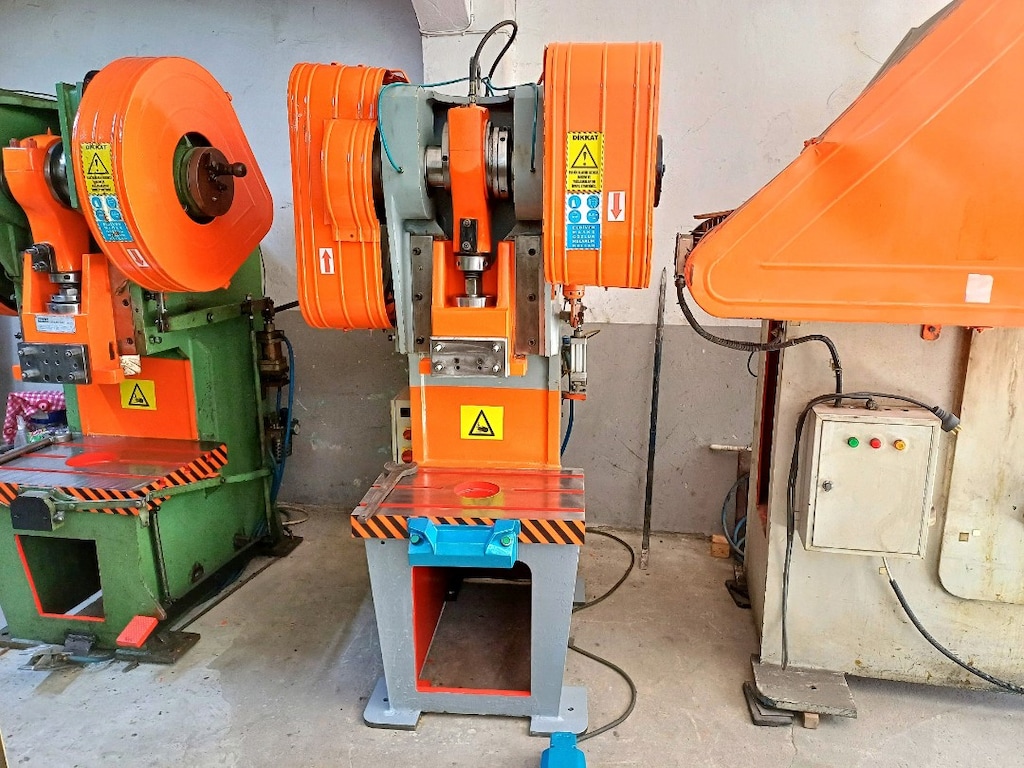 60 TON ANGARAJLI EKSANTRİK PRES