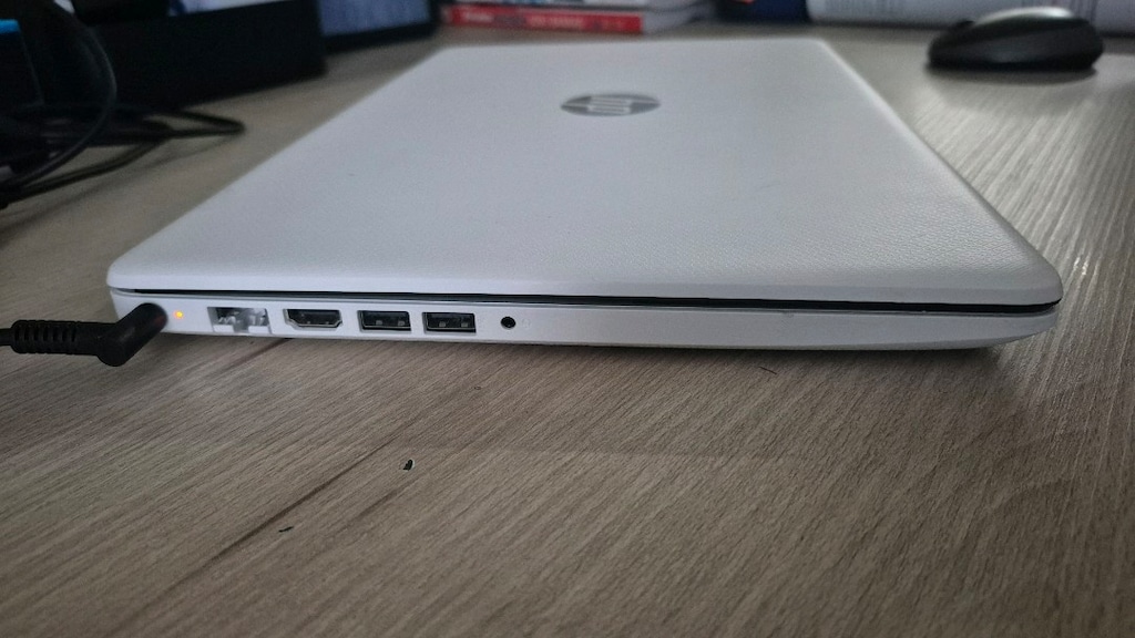 hp laptop - 4