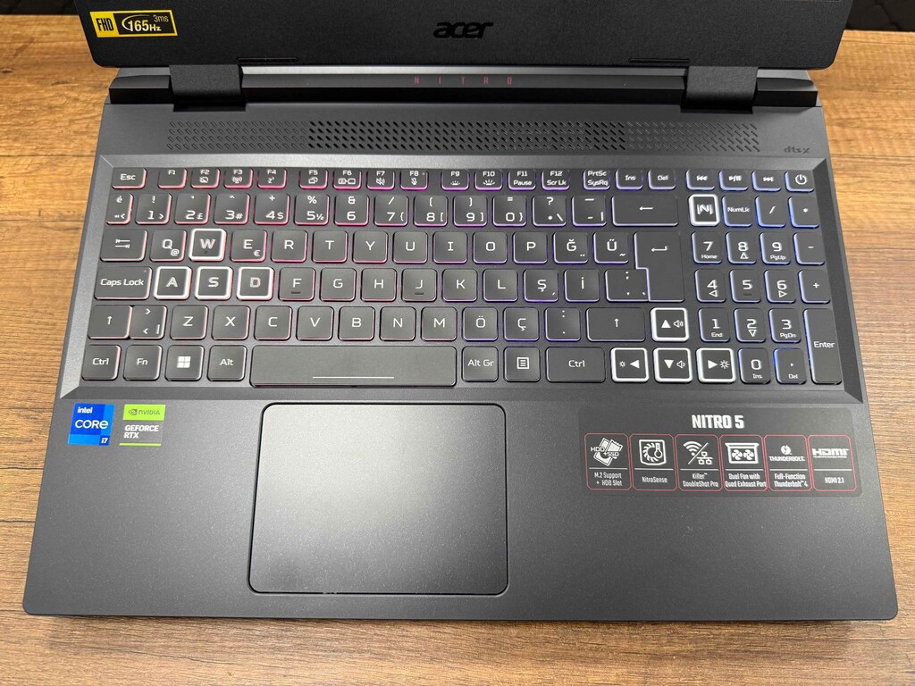 Acer Nitro 5 Core i7-12650H 32GB 1TB RTX4060 15.6" FHD Notebook - 2
