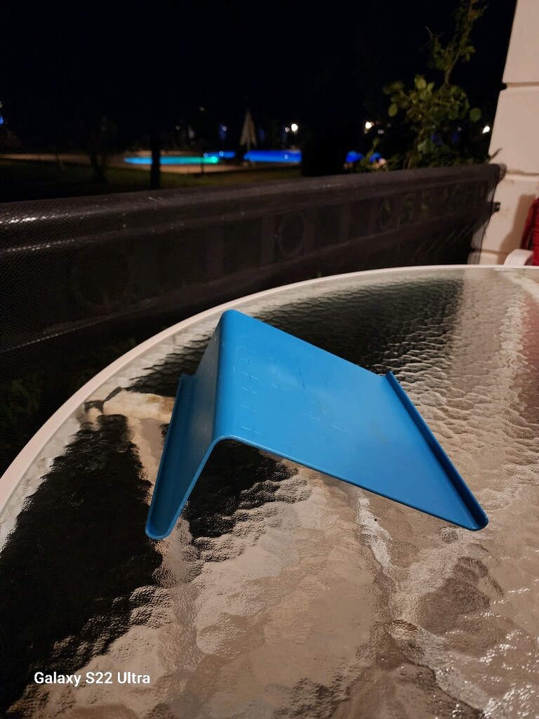 IKEA Tablet Standı - 2