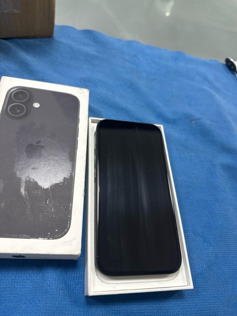 İPHONE 16 128GB - 3