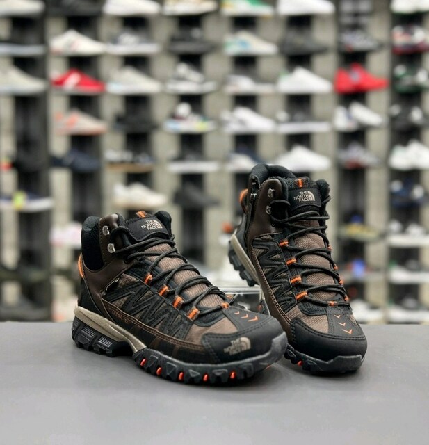 # THE NORTH FACE GORE-TEX KUMAŞ KİŞLİK BOT KİŞLİK BOT