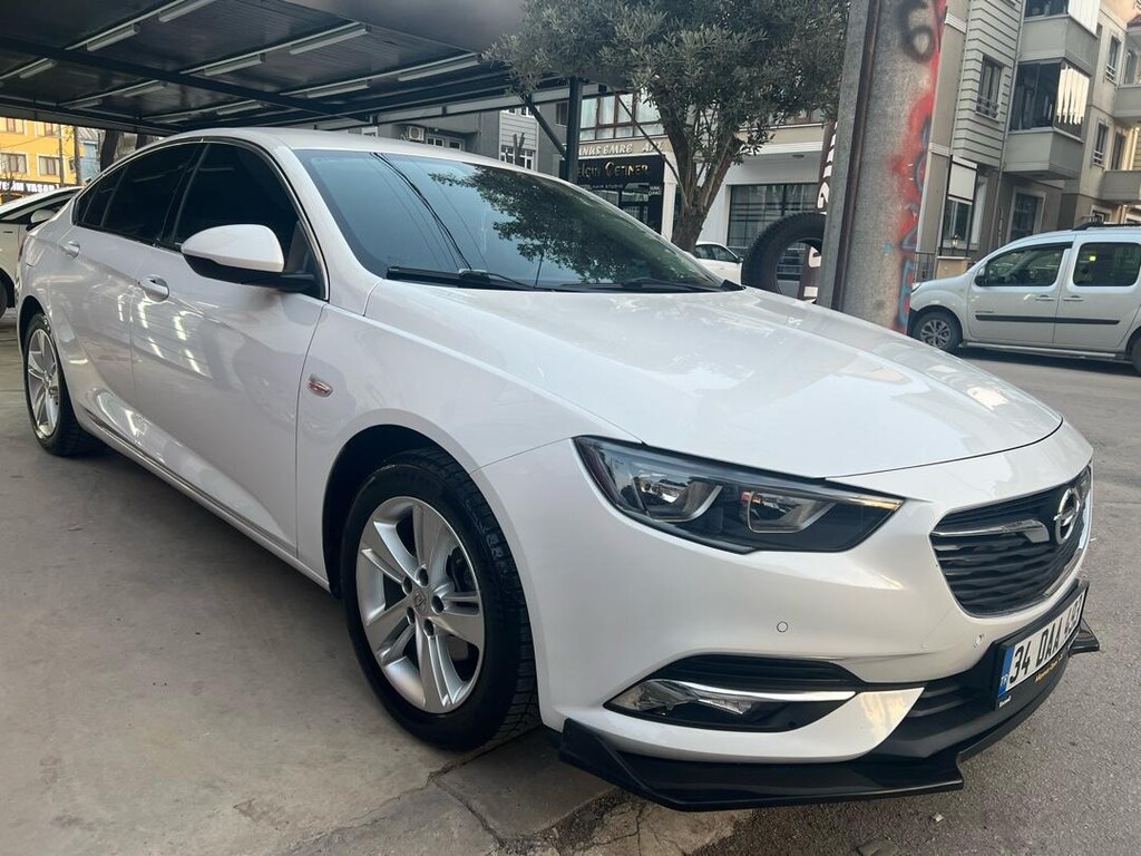 Opel insignia grandsport 2020 model 1.6 cdti - 9