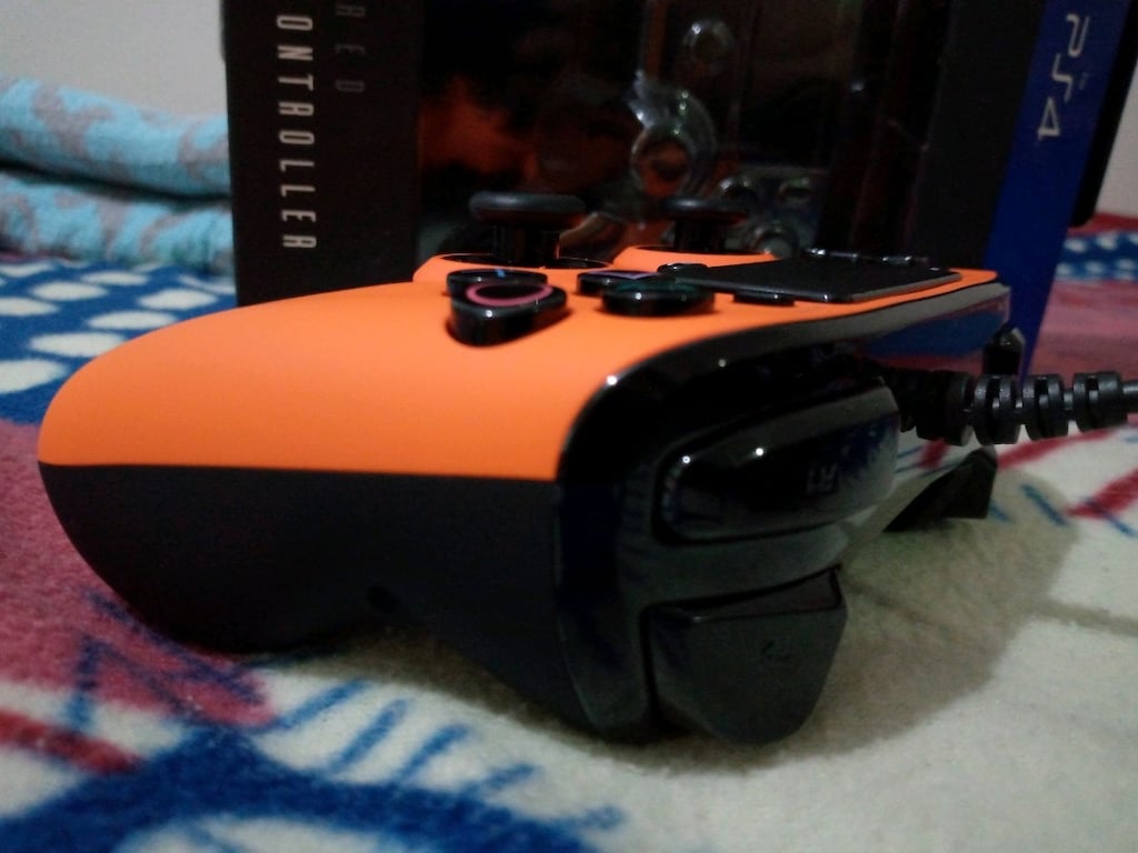 Ps4 kolu kablolu sıfır - 9