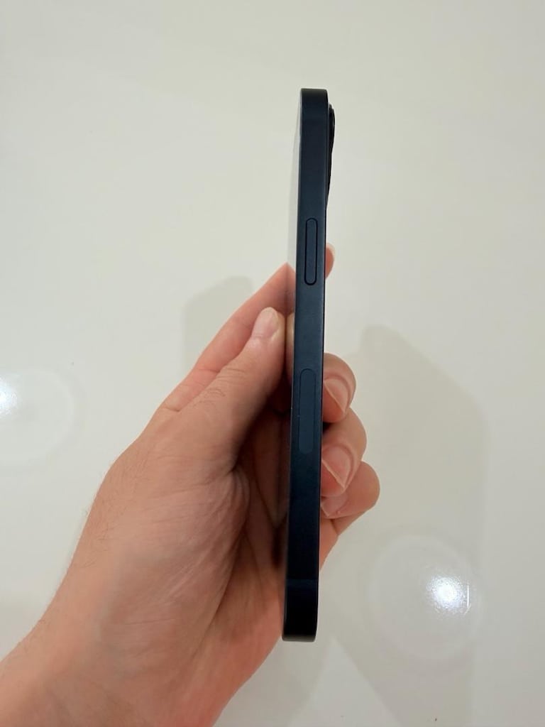 iPhone 13 128 GB | IMEI Kayıtlı | %76 Pil | Çok Temiz - 2