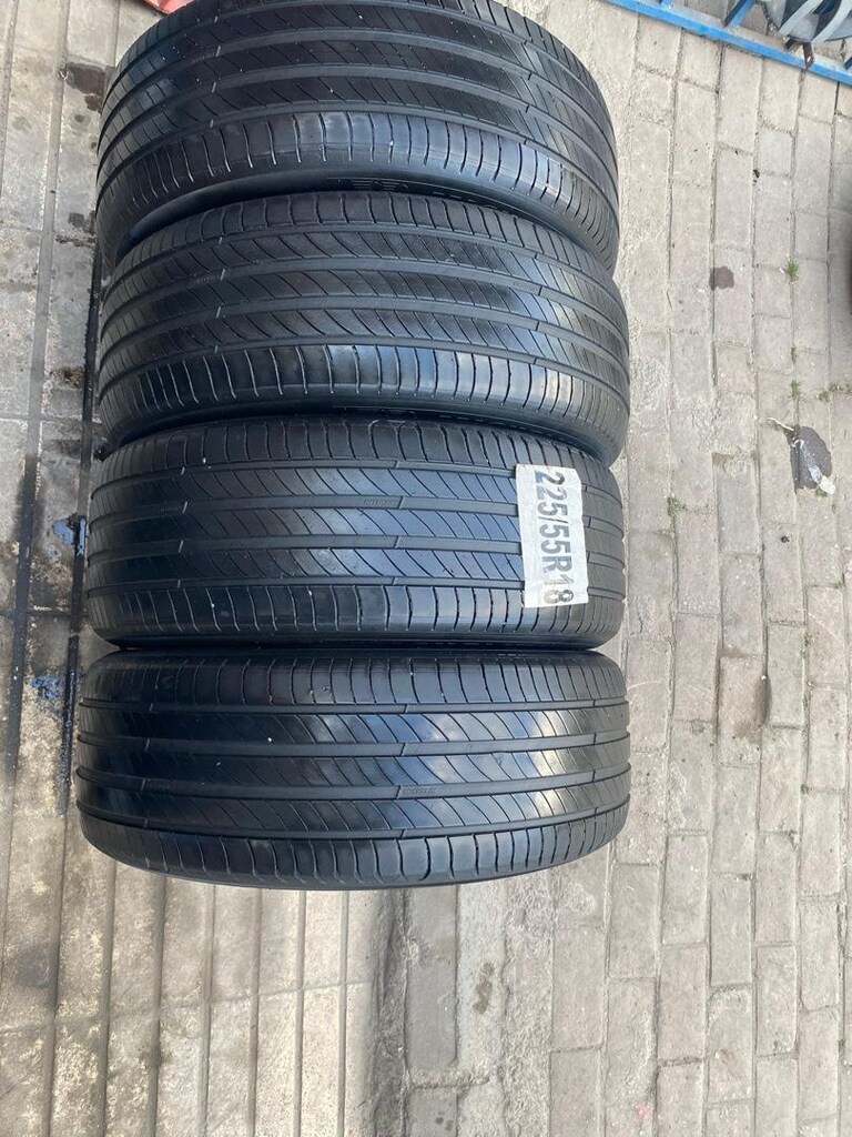 225 55 18. 4 adet temiz lastikler montaj dahil fiyat - 2