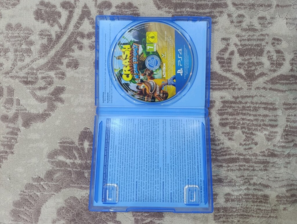 PS4 Crash Bandicoot - 2