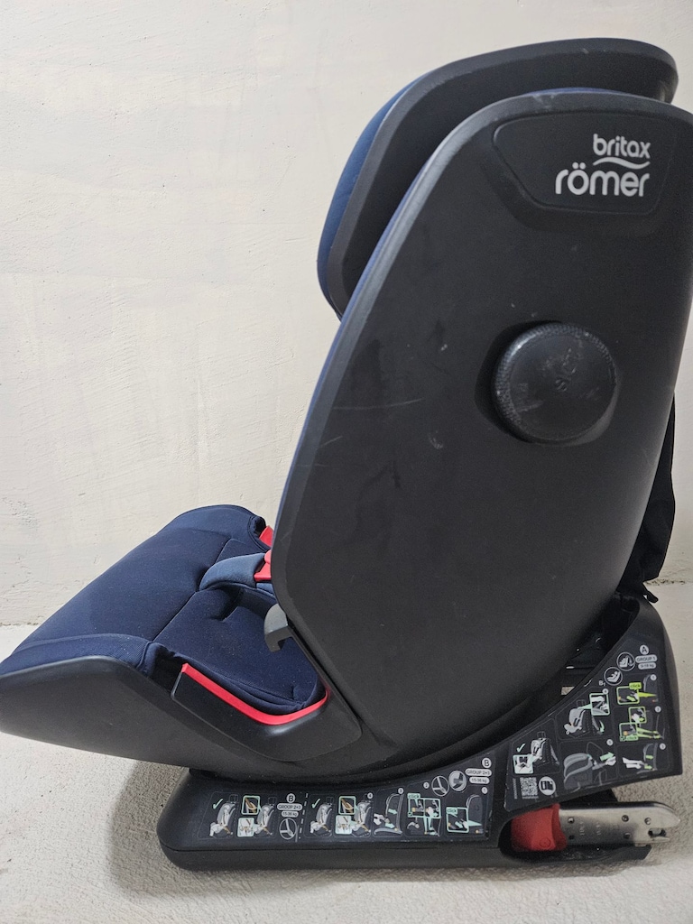 Britax Römer Advansafix IV R Çocuk Oto Koltuğu 9-36 Kg - 7