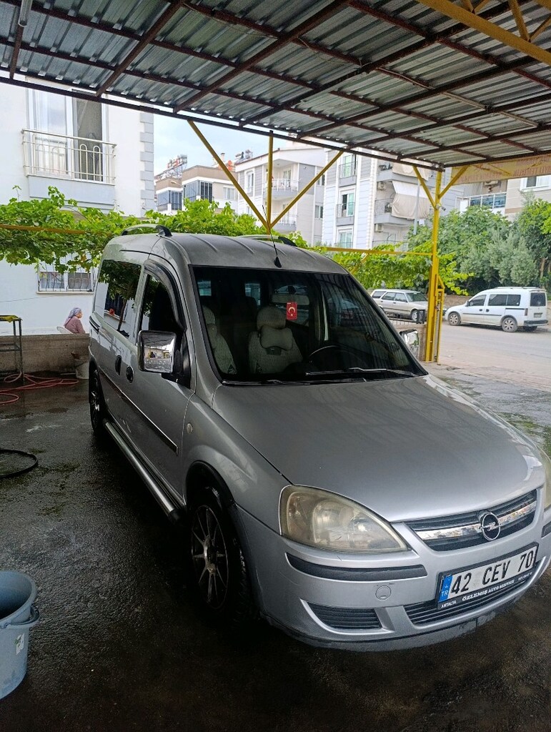 Opel combo 2004 model 1.7 dtı otomobil - 2