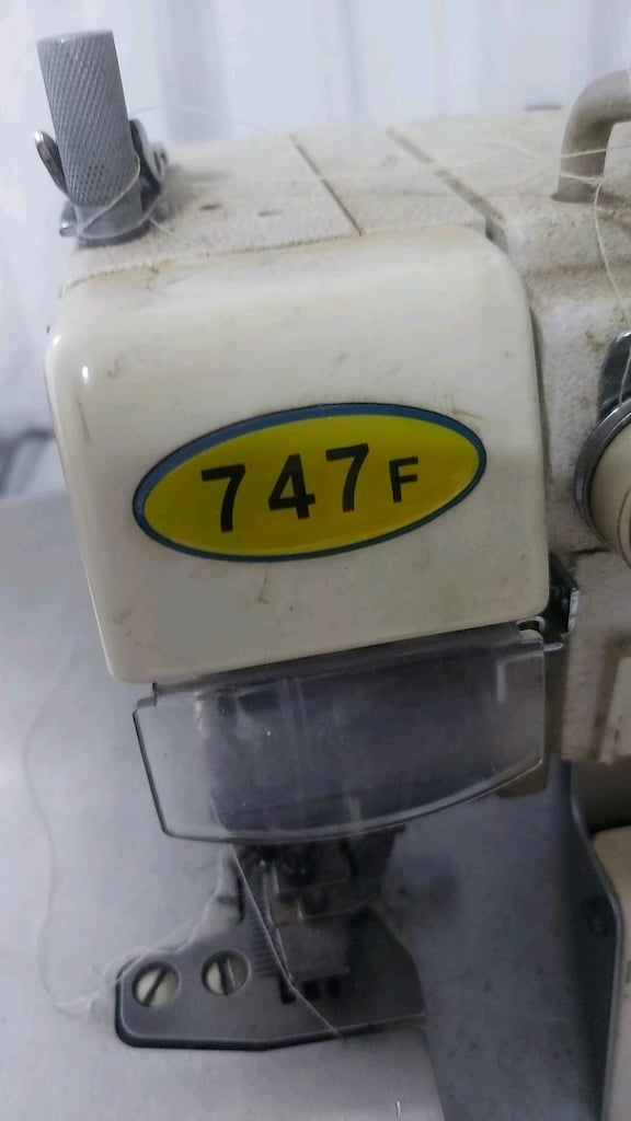 OVERLOK MAKİNESİ F 747 TEMİZ KULLANILMIŞTIR PAZARLIK PAYI VARDIR - 4
