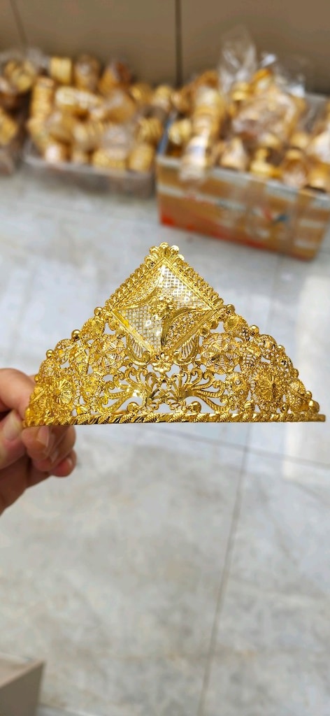 ALTIN KAPLAMA TAÇ - 9