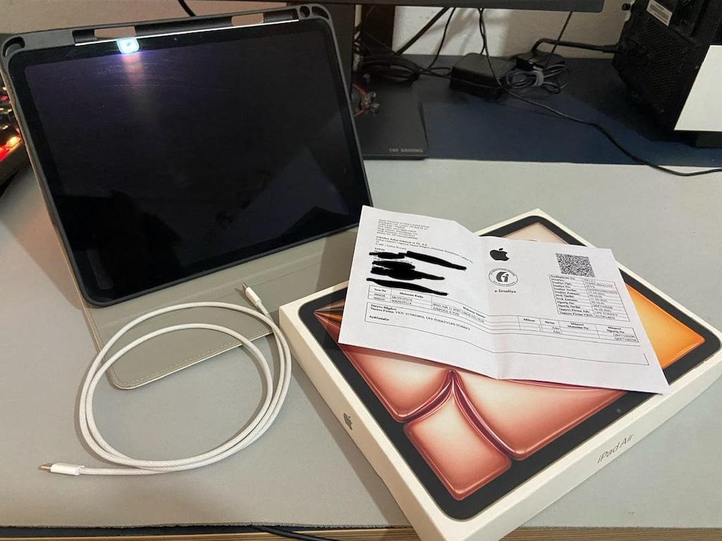 1.5 yıl garantili iPad Air M3 128 gb %100 Batarya Sıfırdan farksız - 12