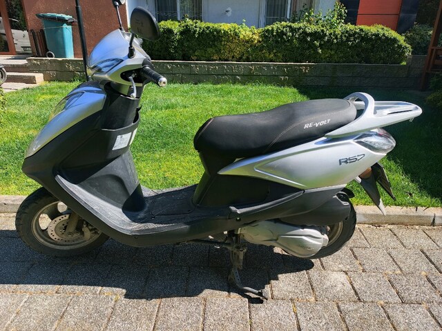 temiz 124.9 cc lik revolt rs7
