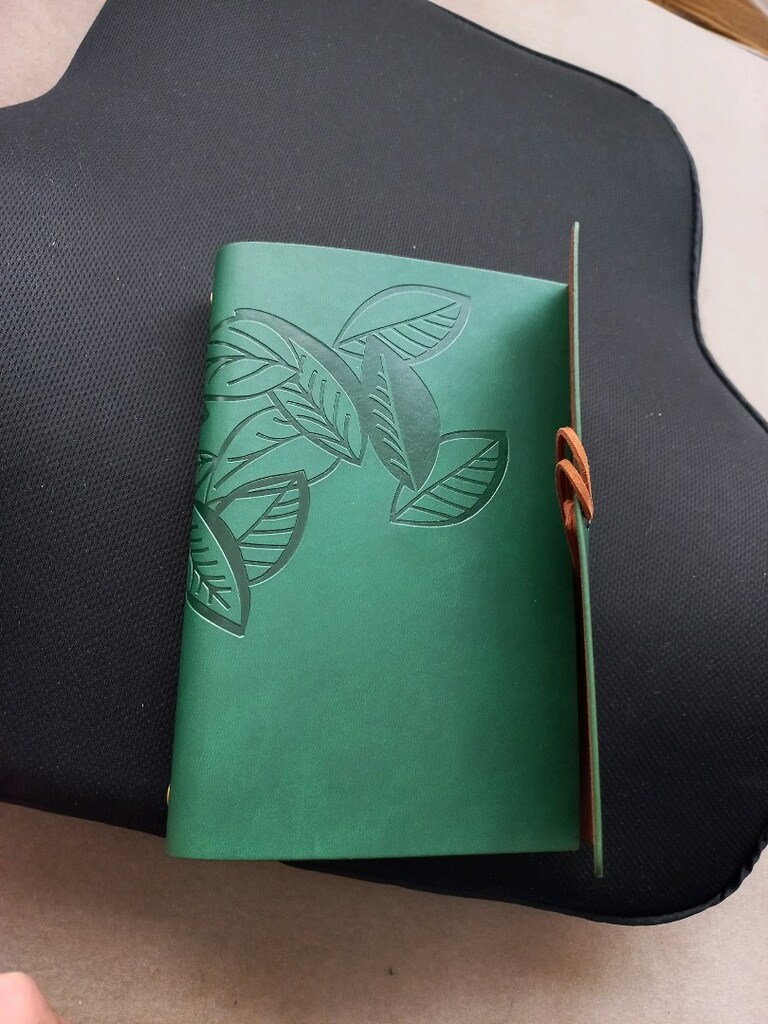 Yeşil Deri Kapaklı Yaprak Desenli Defter - 4