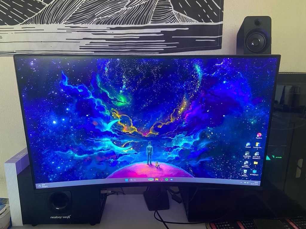 Casper Excalibur 24inç 200Hz 1Ms Curved G-Sync/FreeSync Gamer Monitör - 3