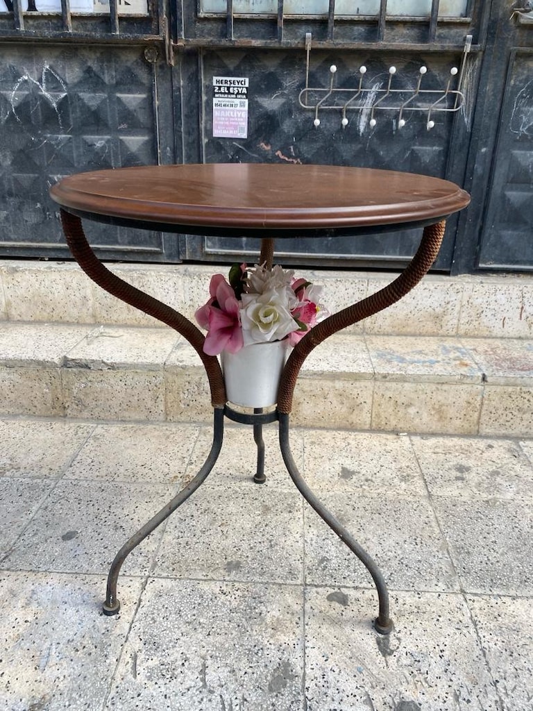 METAL AYAKLI AHŞAP SEHPA MASA - 2