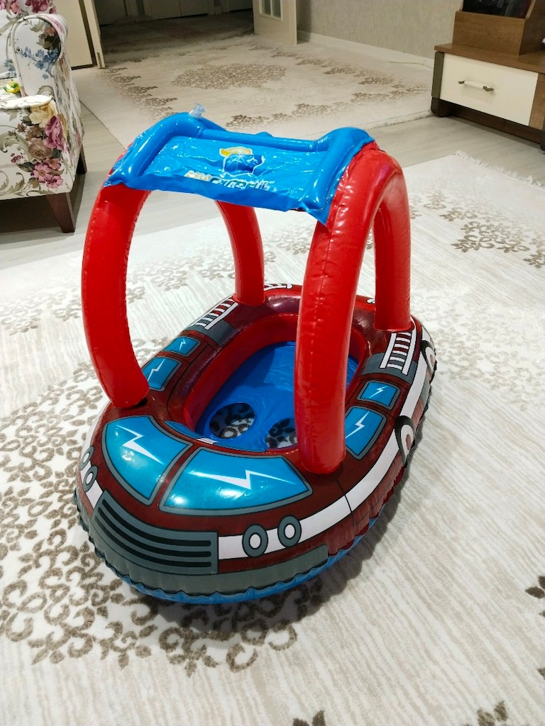 Gölgelikli Bebek Botu