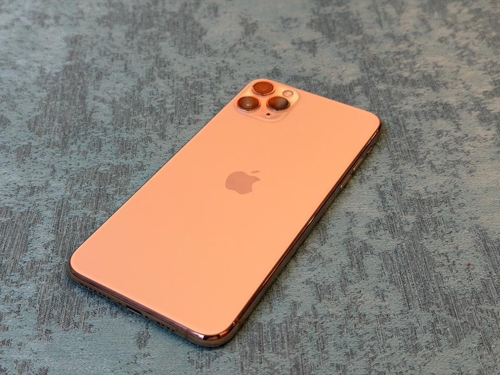 İPHONE 11 Pro Max 64GB Gold sifir ayarinda hatasiz sorunsuz tertemiz - 2