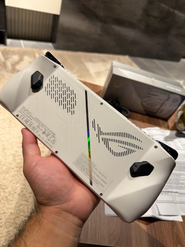 El oyun konsolu ve bilgisayarı Asus rog ally teyzen z1 extreme - 7
