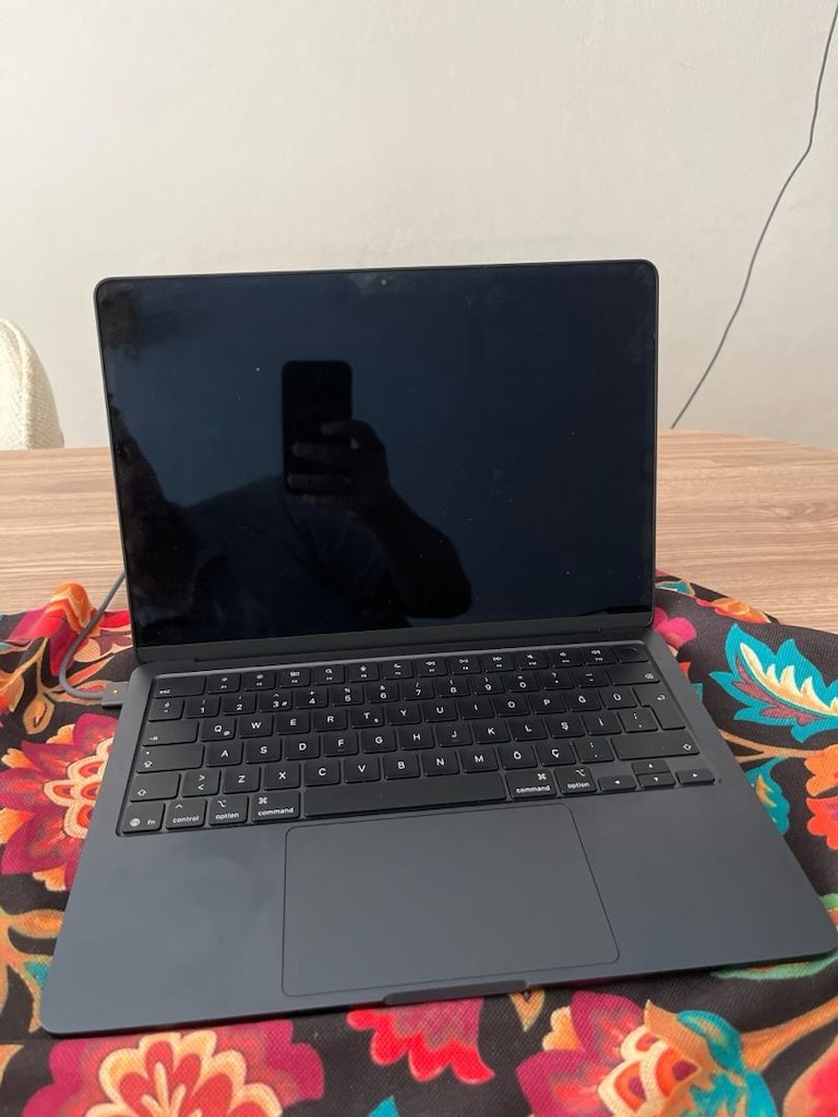 MacBook Air M4 13” 16GB RAM 256GB SSD – Çok Temiz – Faturalı - 2