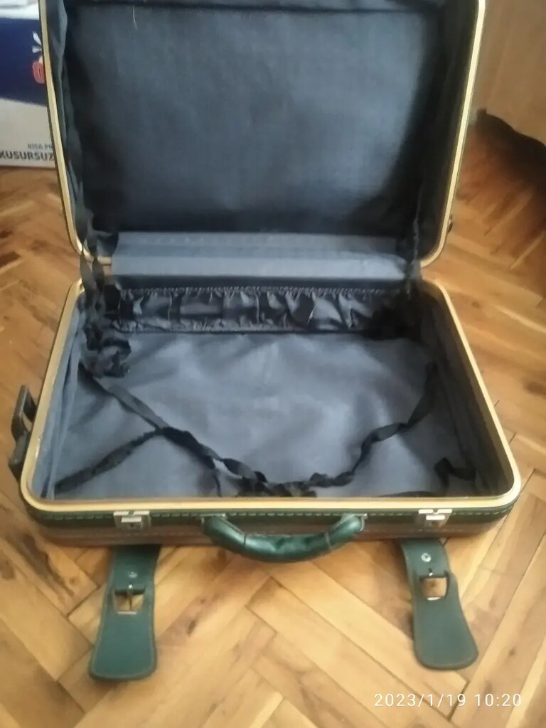 NOSTALJİ VALİZ- Açıklama Altta - 2