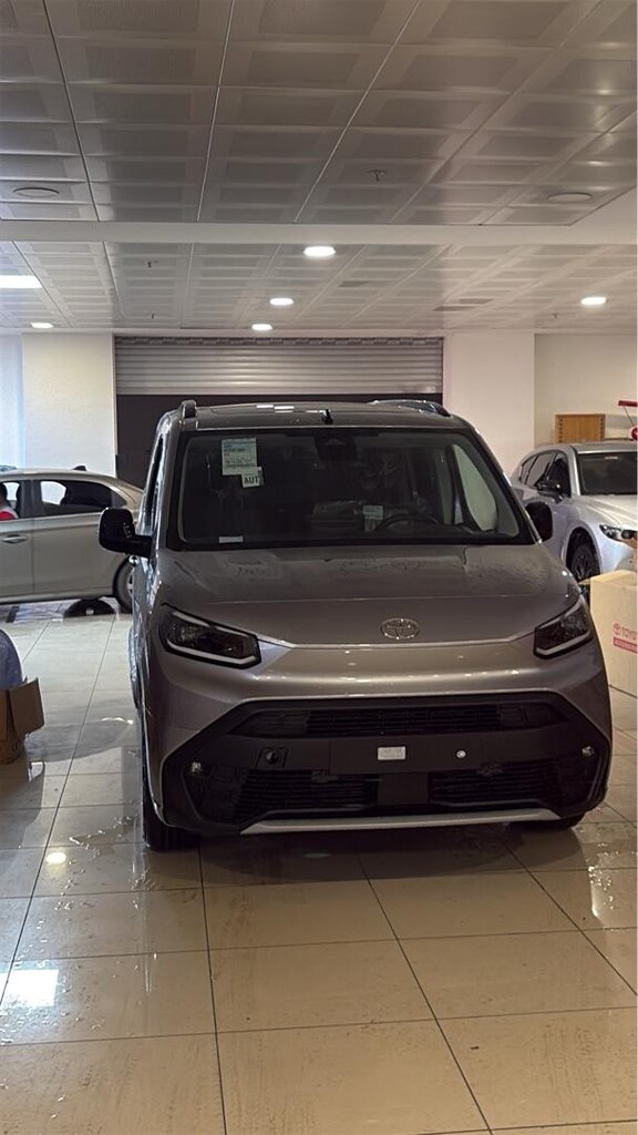 toyota pro city - 5