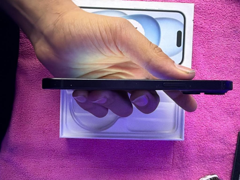 İPHONE 15 128GB - 3