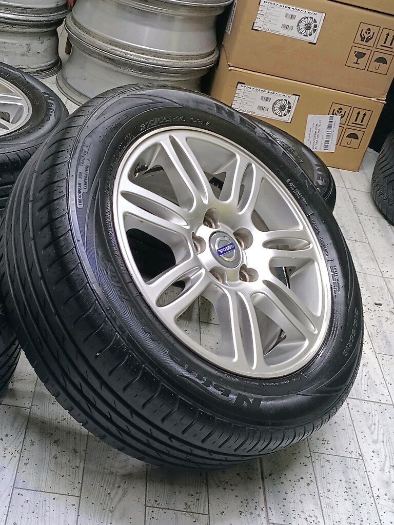16 orjinal Volvo S60 jant lastik - 9