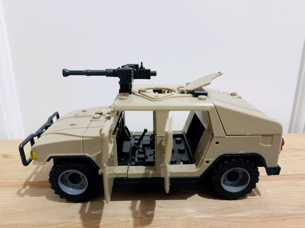 Lego Hummer Askeri Araç ve 5 Adet Asker Figür Minifigürler Seti - 3