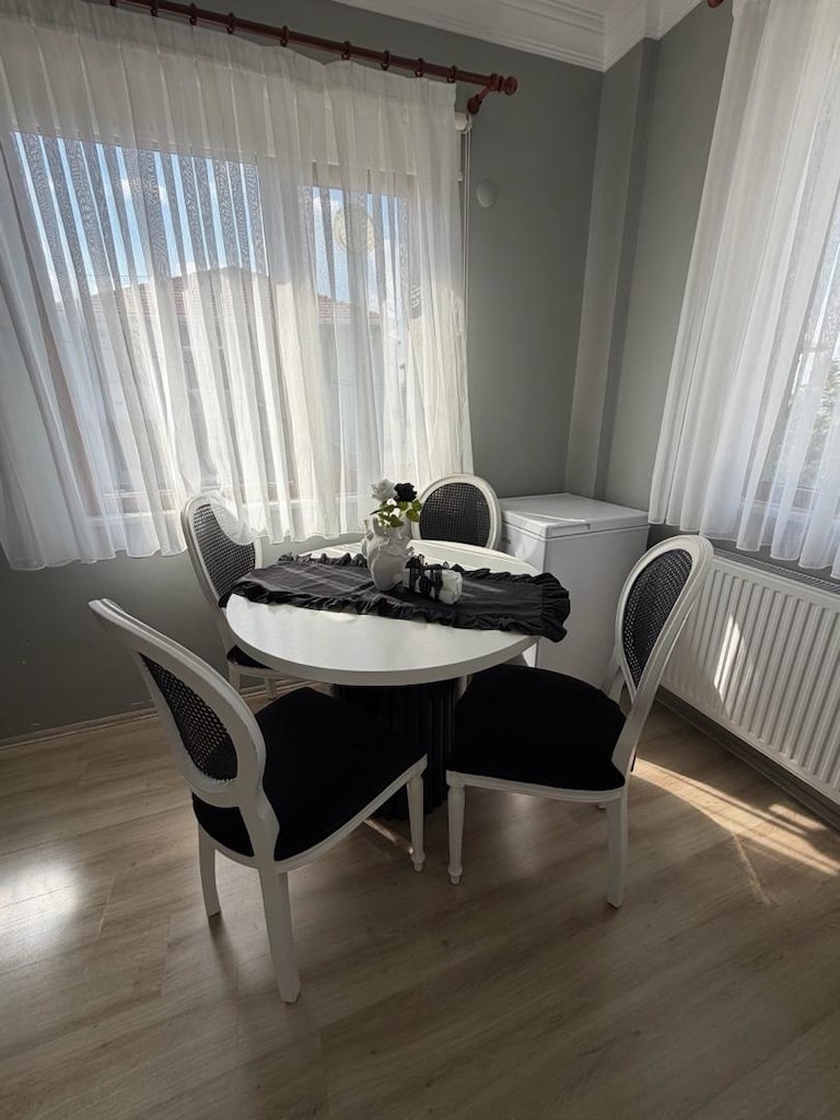 Yemek masası + 4 adet sandalye - 3