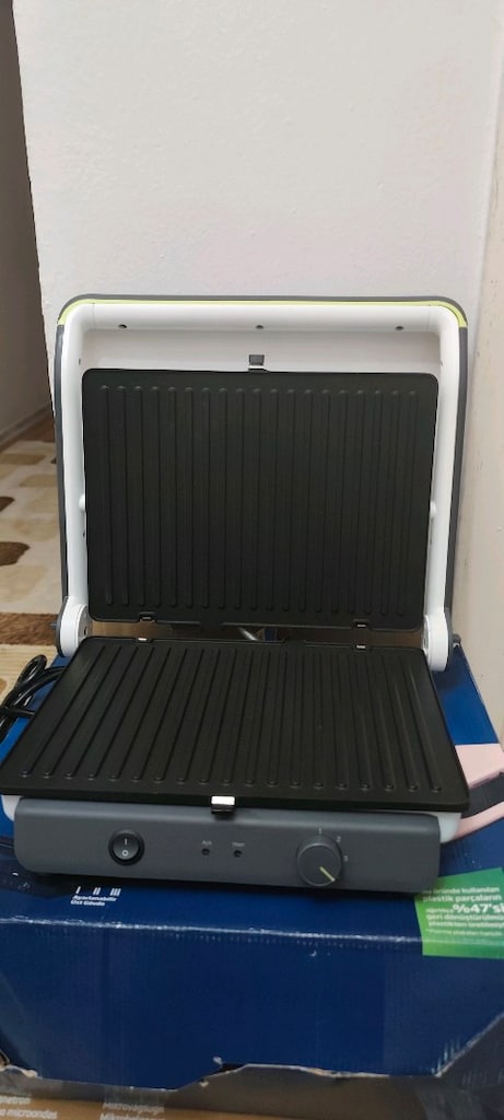 Beko camlı tost makinesi - 3