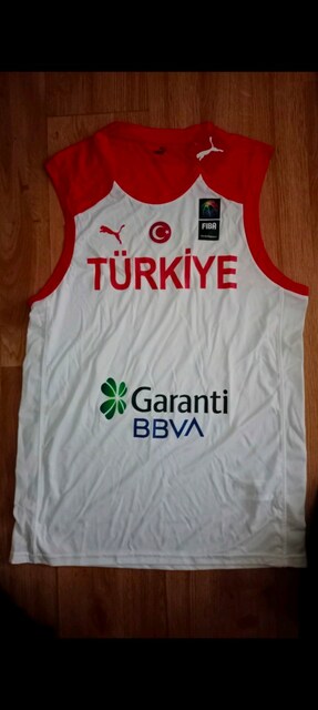 Puma Basketbol forması