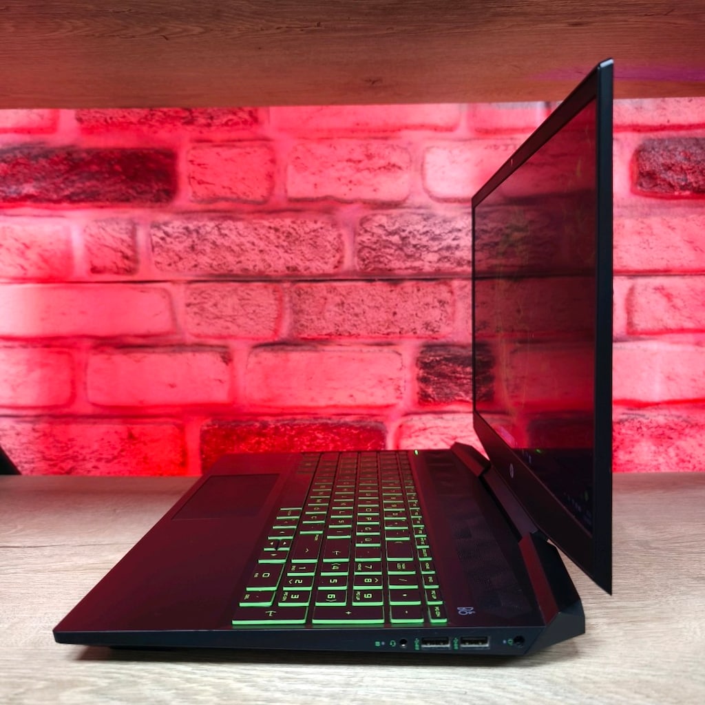 HP / İ7 İŞLEMCİ / 16 RAM / 500 SSD / 144 HZ / GTX 1650Tİ / GAMİNG - 2