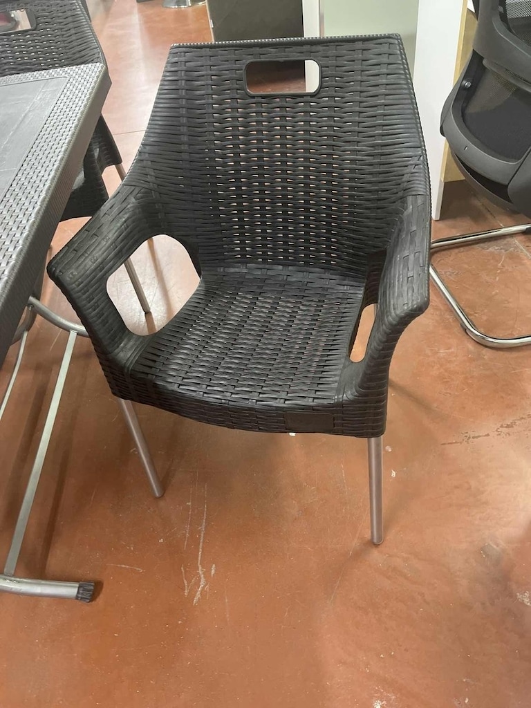 KLAS OFİS PENDİK PLASTİK SANDALYE SIFIR ÜRÜN - 2