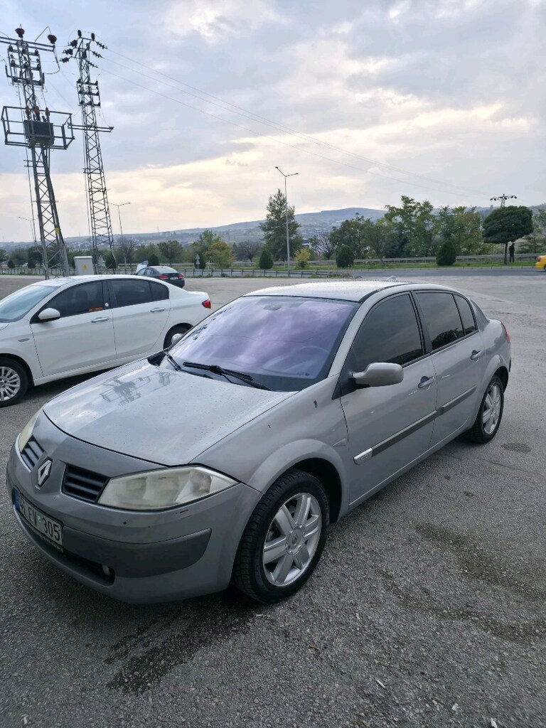 Temiz, Masrafsız Megane 2 + Ekstra Jant ve Lastik - 18