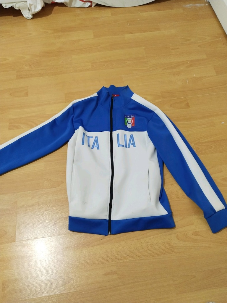 italiya mavi hırka