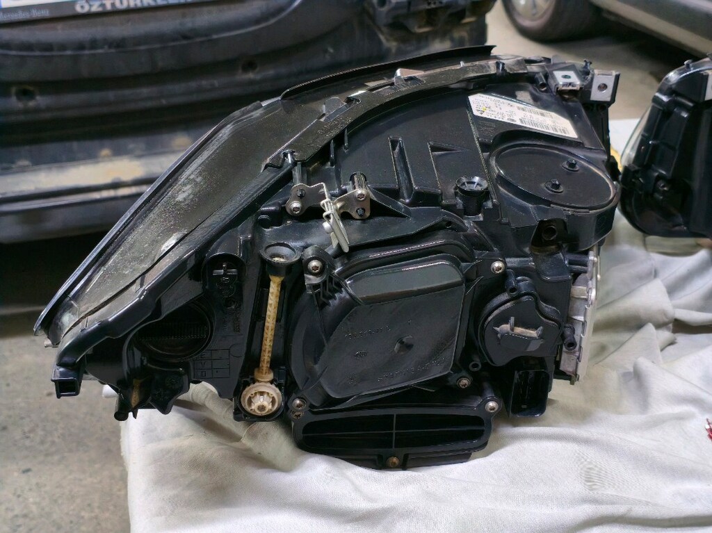 ORİJİNAL BMW F10 LCI FAR TAKIMI 50BİN KM'DEKİ ARAÇTAN SÖKÜLME - 17