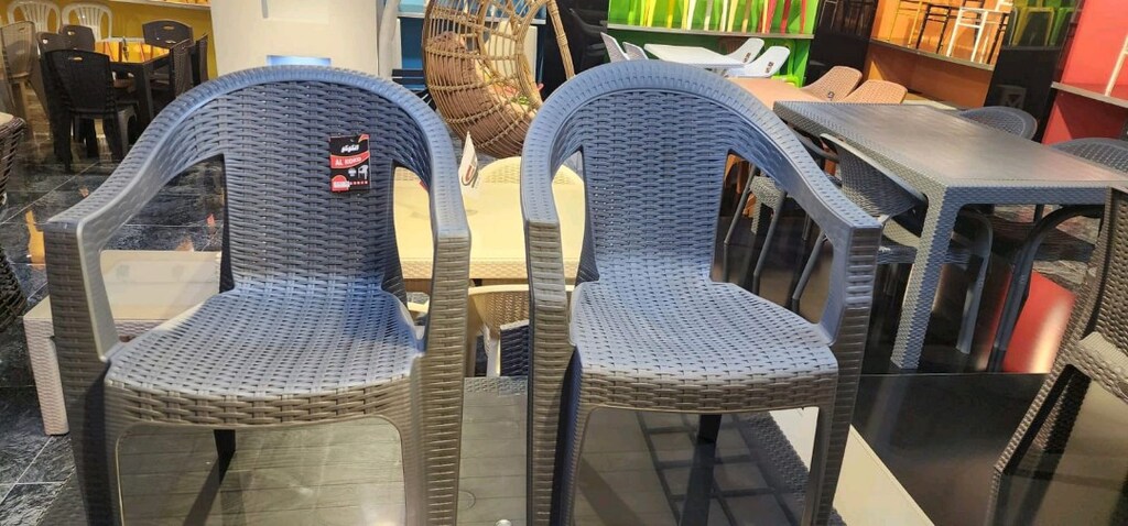 PLASTİK MASA SANDALYE TAKIMLARI MODEL SEÇENEKLERİMİZ MEVCUTTUR - 2