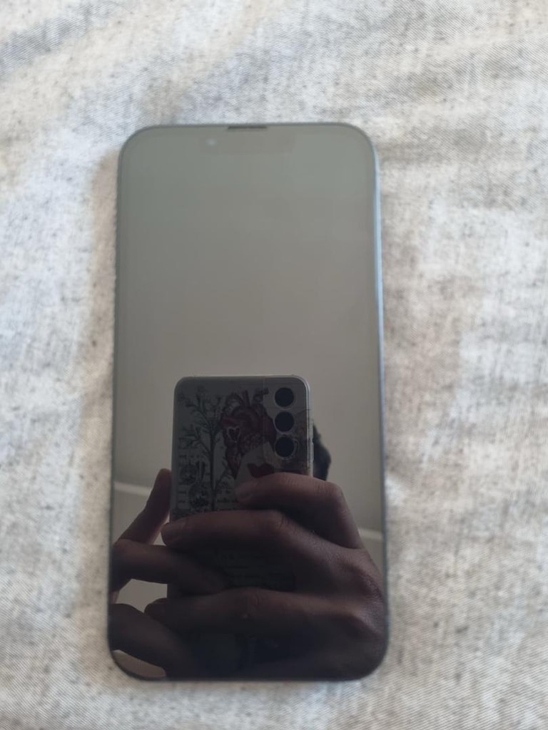 ÇOK TEMİZ GARANTİLİ İPHONE 13