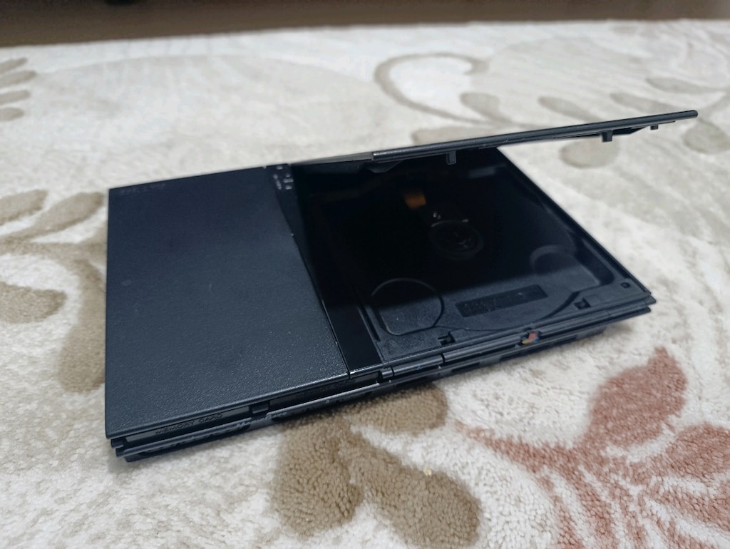 Çok Uyguna PlayStation 2 Slim - 5