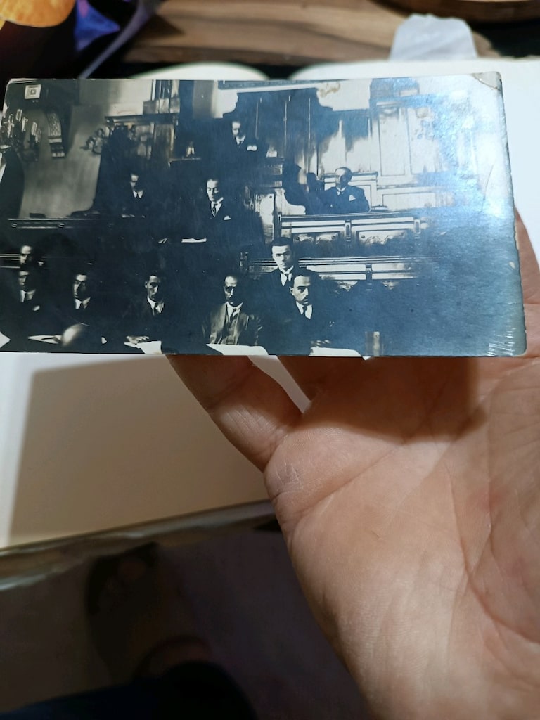 Gazi Mustafa Kemal in meclis konuşması kartpostal. - 2