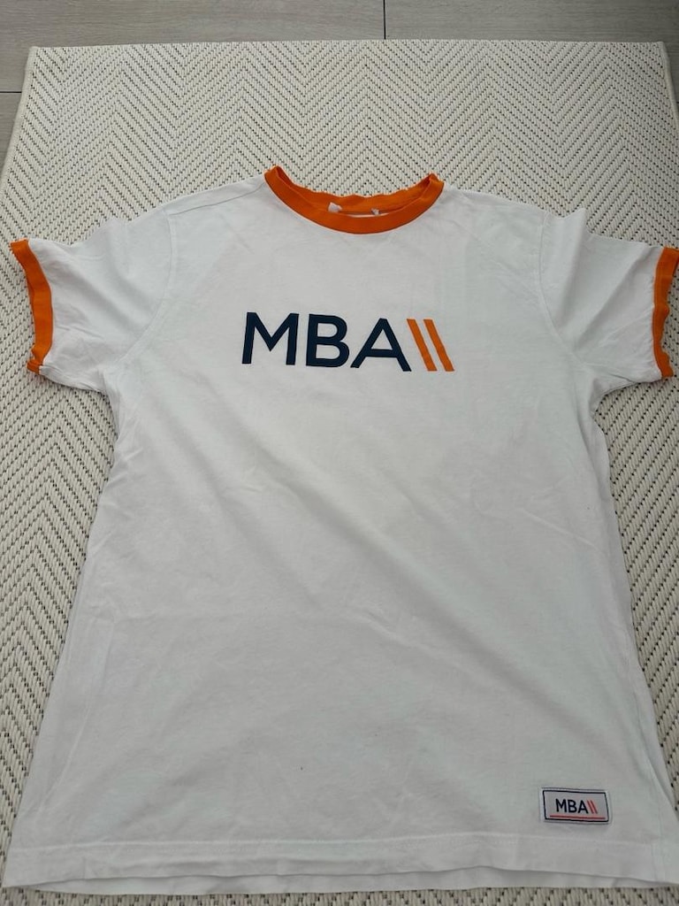 MBA KOLEJ KIYAFETLERİ - 4