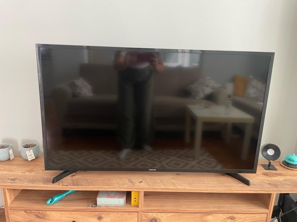 Samsung UE-40N5300 Smart TV - 2