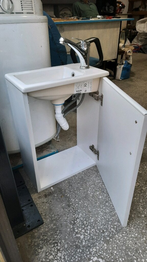dolapli lavabo duvara askili - 3