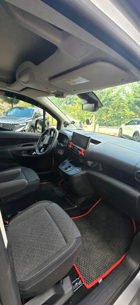opel combo 1.5d Essential otomatik - 12