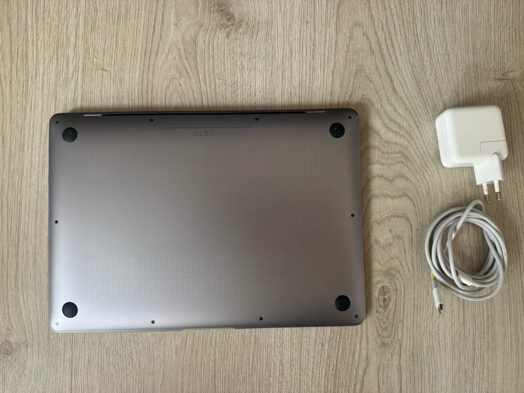 Macbook air m1 A2337 çok temiz Sorunsuz - 7