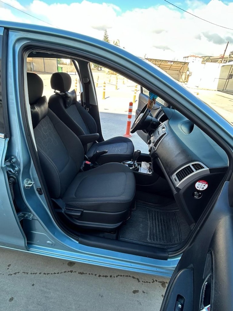 2011 model i20 otomatik - 16